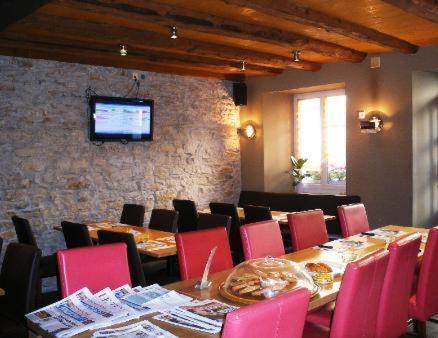 Chez Gilles hôtel resto bar SA La Chaux De Fonds Exterior foto